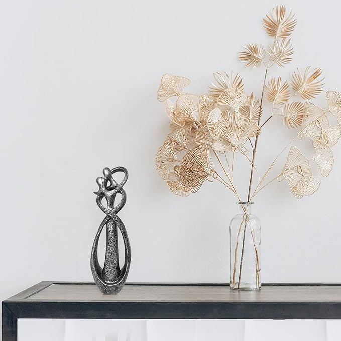 Resin Couple Home Decor Romantic Gift for Weddings Valentine's Day and Anniversaries Decoration Figurine for Girlfriend, Bridal Shower, Engagement (Little Retro)