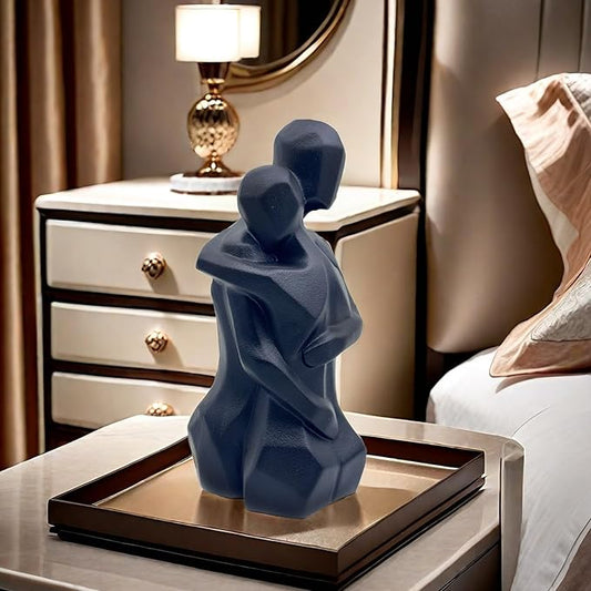 9.7 Inch Couple Sweethearts Lover Hug Ceramic Statue Figurine Sculpture Collectible Gifts for Office Home Decor Desk Accessories Decoration Figurines Black