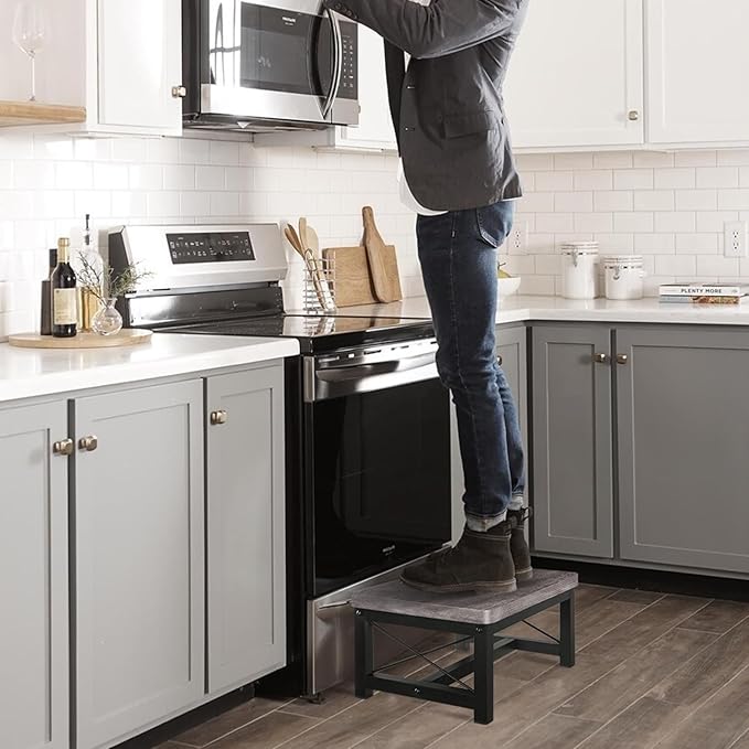 YINMIT Step Stool for Adults and Kids,Heavy Duty Step Stool for High Bed with Non-Slip Feet, Using for Bedroom, Hold Up to 500 lbs (Grey)