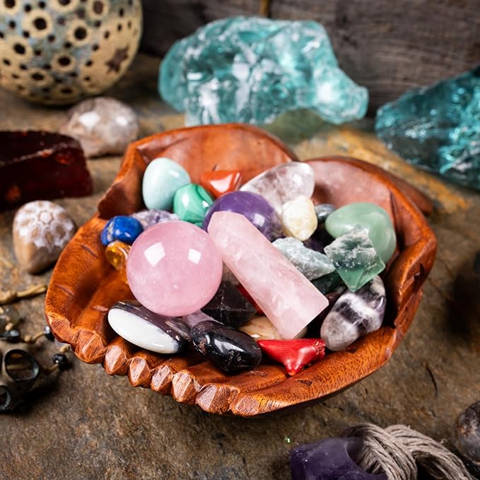 Curawood Carved Hands Offering Bowl - Crystal Holder for Stones, Rock Collection Holder, Crystal Display Storage Tray, Wooden Hands Bowl for Keys - Rock Display Case for Shelf, Stand, Altar Decor (L)