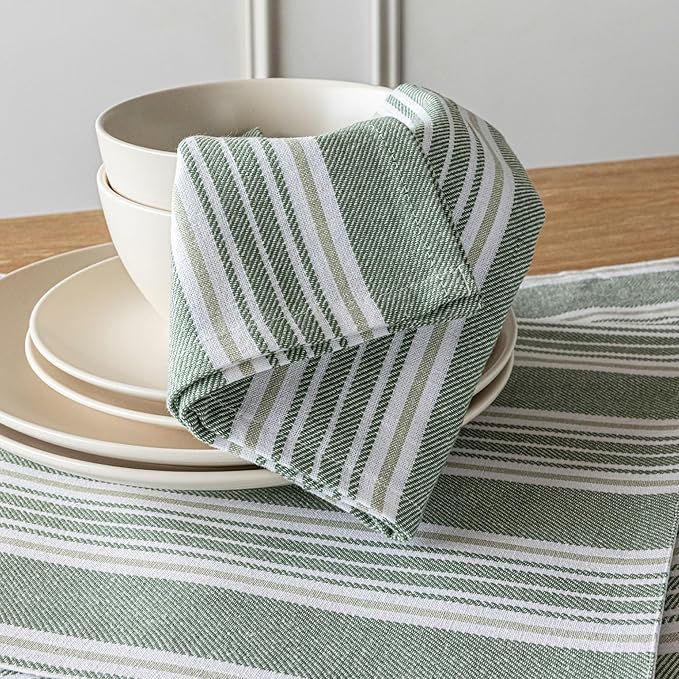 Over&Back Set of 4 Woven Placemats - Colorful Dining Table Mat - 100% Cotton - Machine Washable - Kitchen and Home Decor - Green - 14" L X 20" W
