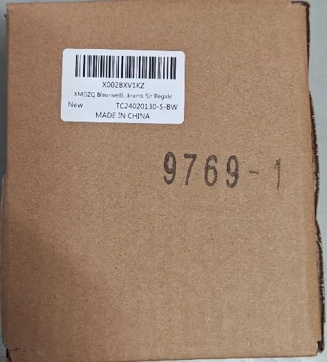 White Gold Mini Hugging Couple Statue Ceramic Lover Figurine Home Decor is a Romantic Gift for Her on Wedding Anniversary and Valentines, TV Stand Decoration Knick Knacks for Shelves (White Gold)