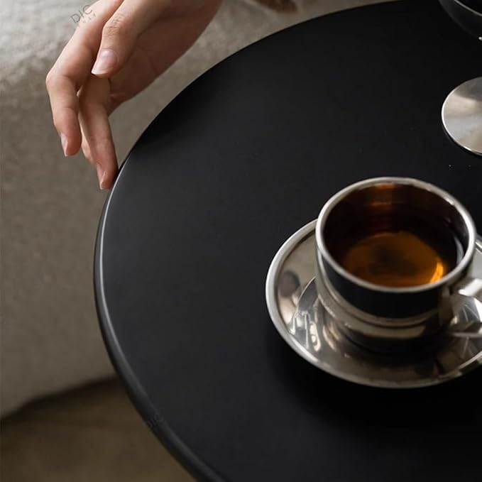 Metal Small Round Side Table,Vintage Bedside Drink Table for Small Spaces,Modern Accent End Tables Coffee Tables Pedestal Tables for Living Room, Bedroom, Corners, Patio (Black)