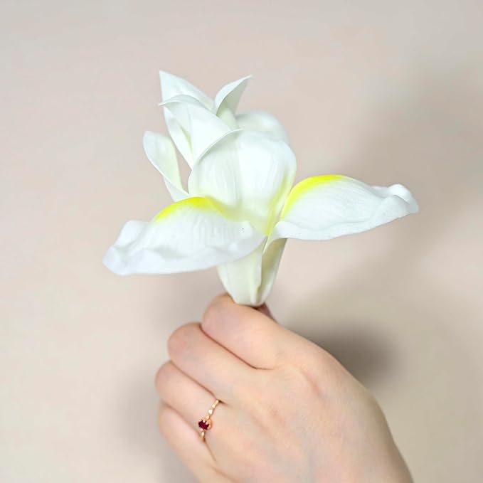 8pcs Luxury PU Yellow White Fall Flowers Real Touch Wedding Bouquets Artificial Flowers for Decoration DIY Floral Gifts Home Office Table Decor Farmhouse Table Centerpiece Decorations