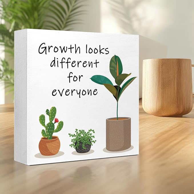 LVQHI Inspirational Wood Block Sign,Growth Looks Different for Everyone Plant Motivational Wooden Block Sign for Home Bedroom Office Desk Table Decor,Inspirational Gift for Coworker Friend 8x8 IN