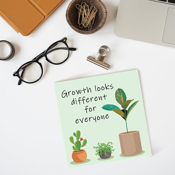 LVQHI Inspirational Wood Block Sign,Growth Looks Different for Everyone Plant Motivational Wooden Block Sign for Home Bedroom Office Desk Table Decor,Inspirational Cheer Up Gift for Coworker Green-2