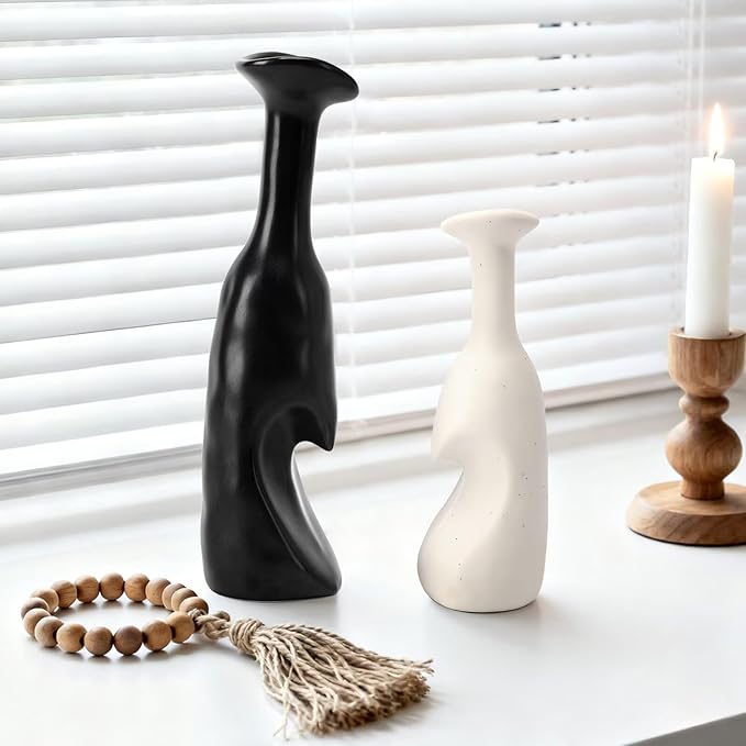 Heart Shaped Small Ceramic Vases Set of 2 Home Decor Boho Vase Modern Matte Flower Vase Minimalist Decorative Vase for Wedding Gift Dining Coffee Table Book Shelf Office Décor