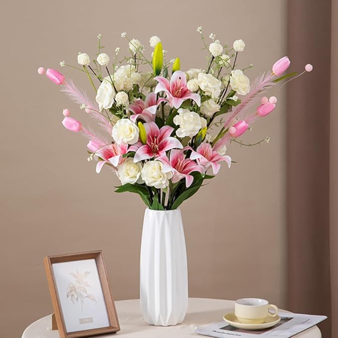 White Ceramic Vase 7.3 Inch - Glossy Minimalist Nordic Flower Vase for Home Decor, Perfect for Dried/Fresh Flowers, Wedding Centerpiece, Housewarming Gift for Christmas, Mother’s Day, Valentine’s Day