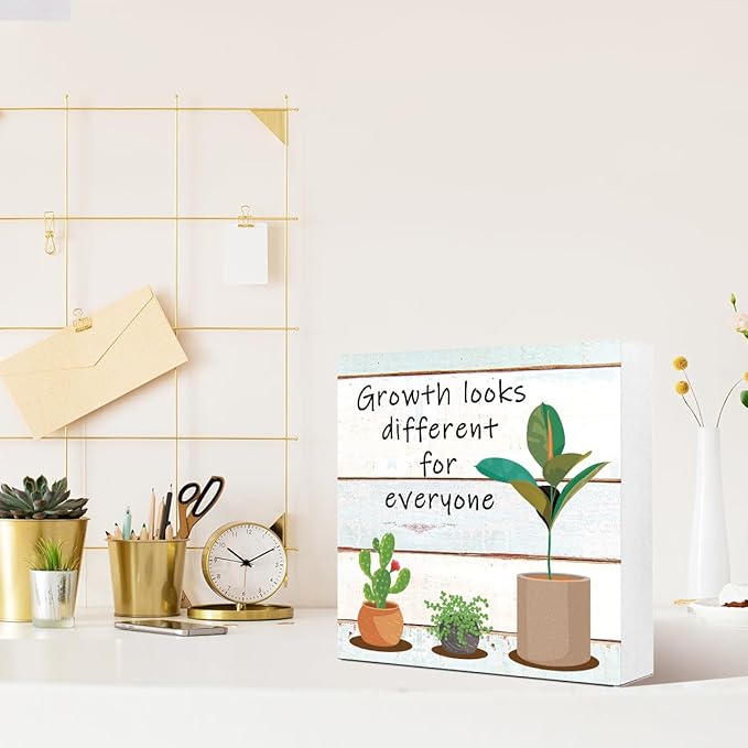 LVQHI Inspirational Wood Block Sign,Growth Looks Different for Everyone Plant Motivational Wooden Block Sign for Home Bedroom Office Desk Table Decor,Inspirational Cheer Up Gift for Coworker Wood