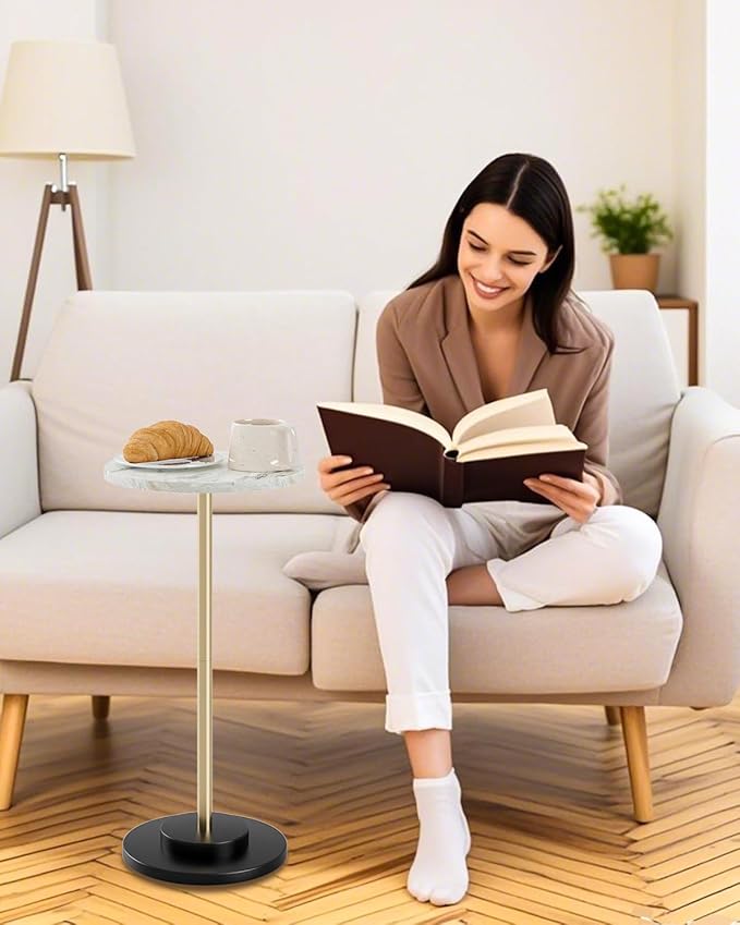 Round Side Table, Small Drink Table for Small Spaces, Modern Accent End Table with Metal Leg for Living Room, Bedroom, Corners, and Office (Marble)