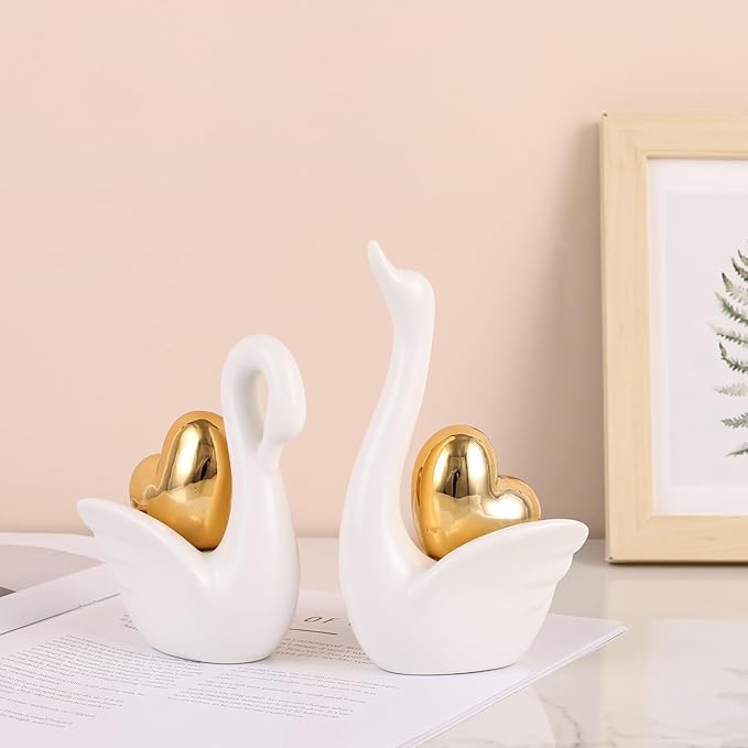 Loving Swan Figurine with Gold Heart Statue, Ceramic Animal Regalos Para Parejas, Cute Figurines Pottery Gifts for Anniversary, Couple Swan Sculpture for Women Dresser Knick Knacks Shelves Show Pieces