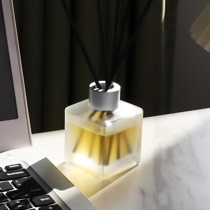 Reed Diffuser, Citrus & Orange Scented Oils Home Fragrance, 3.4fl oz(100ml) Long Lasting Fruity Air Freshener, Essential Oil for Bathroom Guest Room Decor (1-Pack)