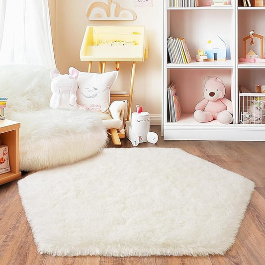 4x4.6 Feet Cream Hexagon Rugs for Princess Tent, Ultra Soft Fluffy Hexagon Area Rug for Bedroom, Cute Shag Rugs for Girls Room, Fuzzy Plush Carpet for Kids Room Tent Castle Home Decor