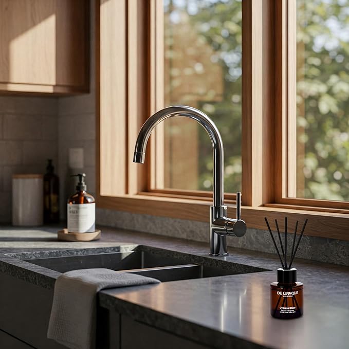 Aroma Reed Diffuser – Cypress Blaze Scent – Long-Lasting Aromatherapy Diffuser with Essential Oils – Home Fragrance Diffuser for Bedroom, Bathroom & Living Room