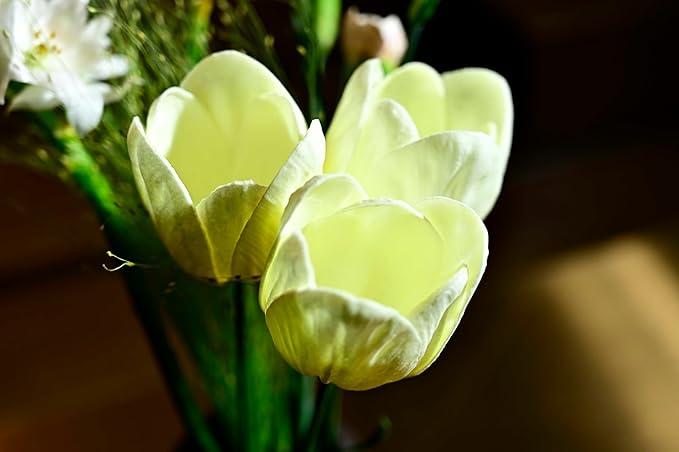 12pcs Warm White Flowers PU Real Touch Flowers Wedding Bouquets Artificial Flowers for Decoration DIY Floral Gifts Cake Topper Home Office Table Decor Farmhouse Table Centerpiece Decorations