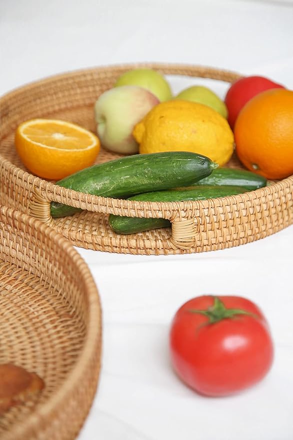 HITOMEN 11.8" Hand-Woven Round Rattan Serving Tray Decorative Wicker Trays with Handles for Coffee Table (Natural-M)