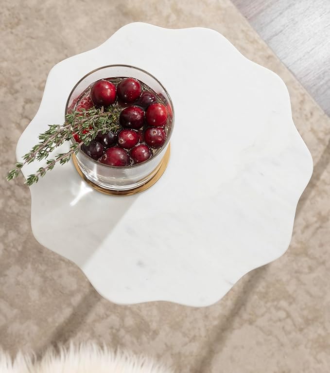 Kate and Laurel Sanzo Modern Pedestal Drink Table, 10 x 10 x 23, Antique Brass and White, Decorative End Table with Scalloped Marble Tabletop for Use as Small Plant Stand or Cute Martini Table