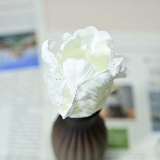 8pcs White Flowers PU Real Touch Flowers Wedding Bouquets Artificial Flowers for Decoration DIY Floral Gifts Cake Topper Home Office Table Decor Farmhouse Table Centerpiece Decorations