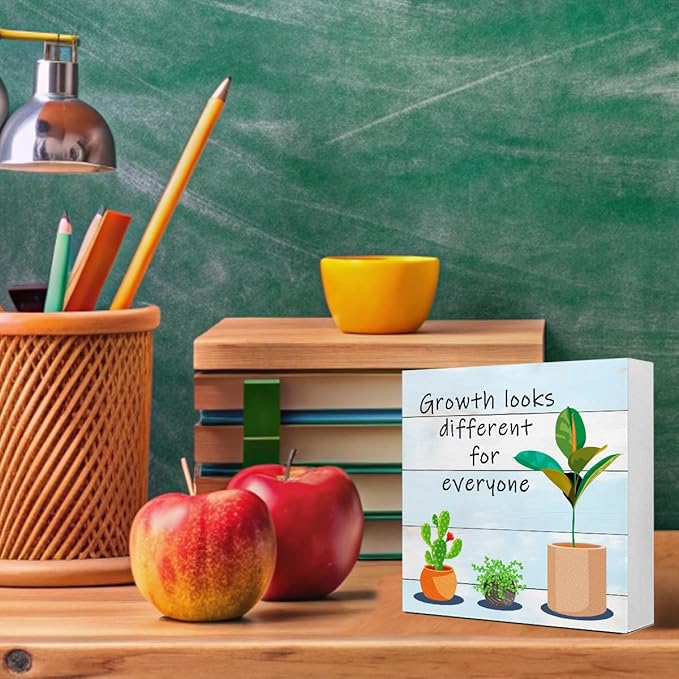 LVQHI Inspirational Wood Block Sign,Growth Looks Different for Everyone Plant Motivational Wooden Block Sign for Home Bedroom Office Desk Table Decor,Inspirational Cheer Up Gift Grain-Blue