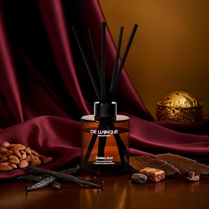 Golden Oud Reed Diffuser – Room Scent Diffuser with Almond, Vanilla, Oud & Damask Rose – Long Lasting Home Fragrance Diffuser – Aromatherapy for Every Room – 150ml