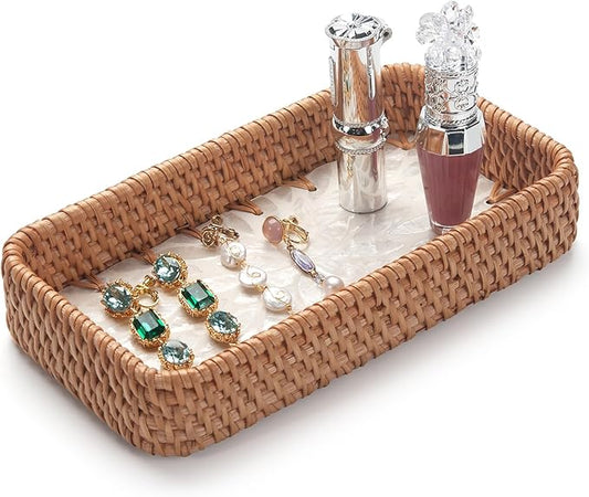 YANGQIHOME Jewelry Tray, Rattan Jewelry Organizer with White Leaf Base – Decorative Jewelry Organizer Dish for Rings, Watches, Keys – Ideal for Bedroom, Living Room, Entryway, Natural