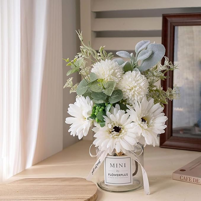 LADADA Artificial Hydrangea and Glass vase Decoration, Used for Dining Table, Kitchen Decoration(Milky White)