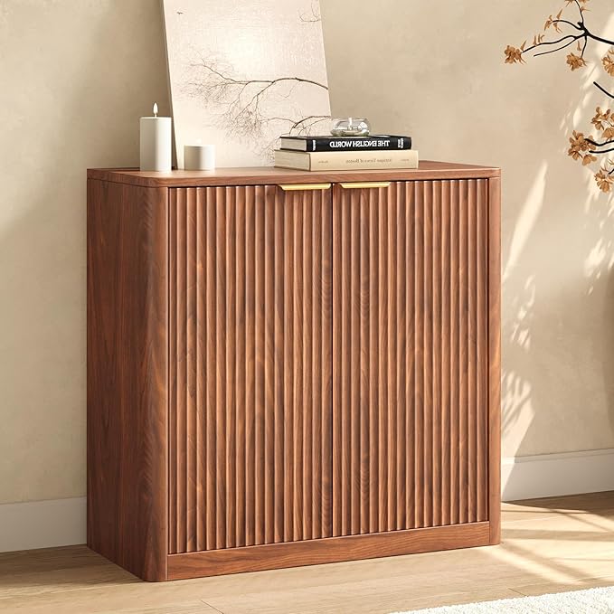 Evermagin 31.5" Walnut Buffet Cabinet with Storage, Fluted Sideboard Cabinet with Adjustable Shelves，Mid Century Modern Credenza, Console Table with 2 Doors for Dining Room, Kitchen, and Living Room