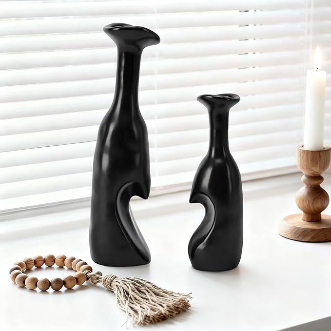 Heart Shaped Small Ceramic Vases Set of 2 Home Decor Boho Vase Modern Matte Flower Vase Minimalist Decorative Vase for Wedding Gift Dining Coffee Table Book Shelf Office Décor