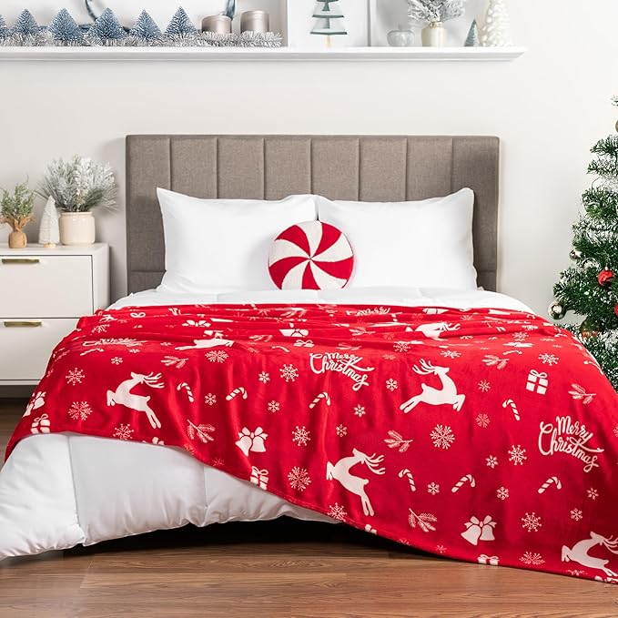 PAVILIA Premium Christmas Sherpa Throw Blanket | Christmas Decoration Gift, Fleece, Plush, Warm, Cozy Reversible Microfiber Holiday Blanket | Red Reindeer - 60x80 Twin