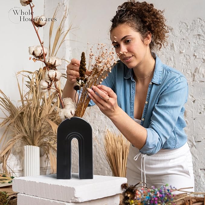 Whole Housewares Ceramic Vase - Stunning Black Modern Design Black Vase for Flowers - Home Decor Ceramic Flower Vase for Living Room - Ideal Gift for Birthdays, Holidays, and Housewarmings