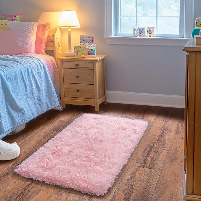 Small Area Rug, 2x3 Pink Rug for Bedroom Shaggy Throw Rugs for Girls Room, Soft Carpet for Kids Room, Plush Non-Slip Fluffy Bedside Rug for Living Room Nursery Dorm Home Decor