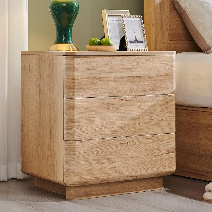 ACCOHOHO 22" Modern Nightstand with Charging Station, Push-to-Open Handleless 3-Drawer Bedside Table, Large End Table with Storage, Night Stand for Bedroom, Living Room, Curved Profile, Natural Oak