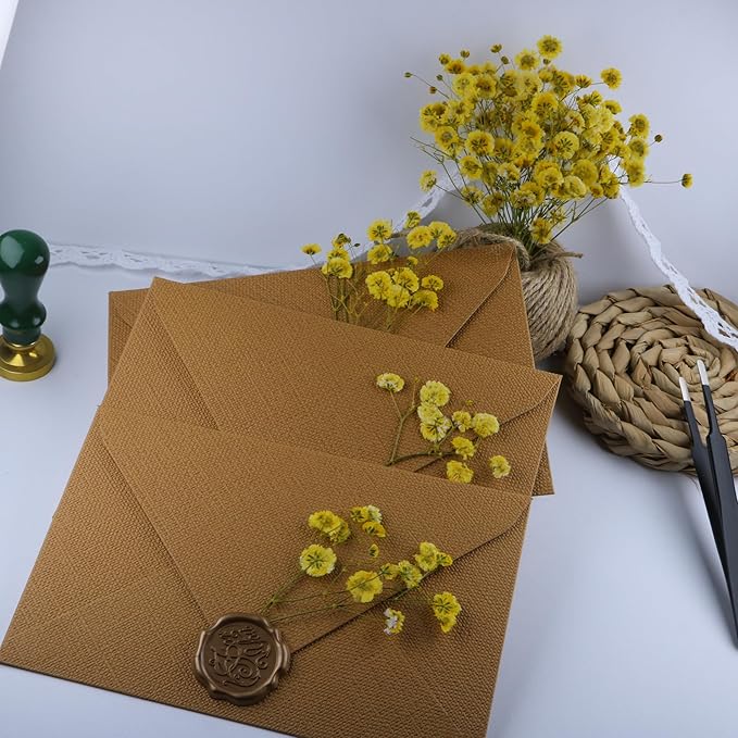 100 Pcs Yellow Small Dried Babys Breath Flowers for Resin ,Real Dried Babys Breath Pressed Flower for Wedding Invitations Wax Seals ,Dry Flat Baby's Breath Flower with 1 Tweezers.