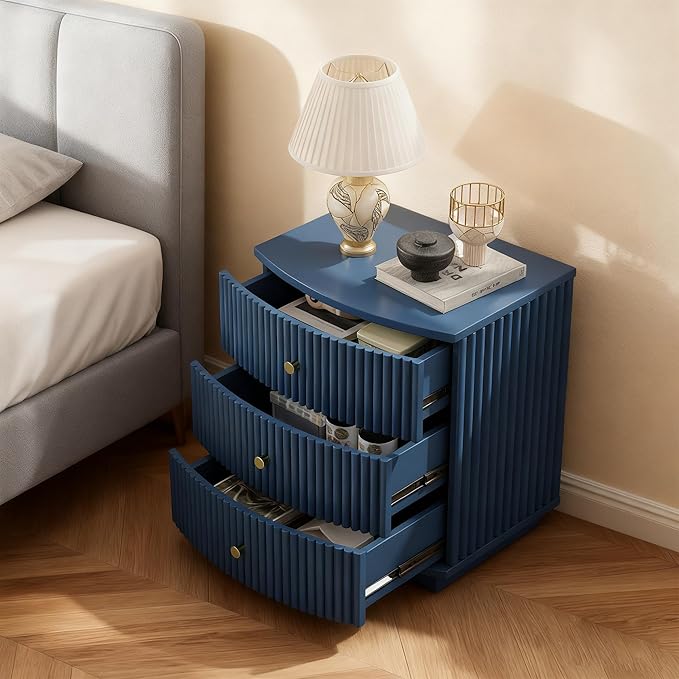 Grooved Wood End Table with 3 Drawers, Curved Edge Storage Side Table, Three Drawer Nightstand Compact Sofa Bedside Table for Bedroom, Living Room and Small Spaces, Blue