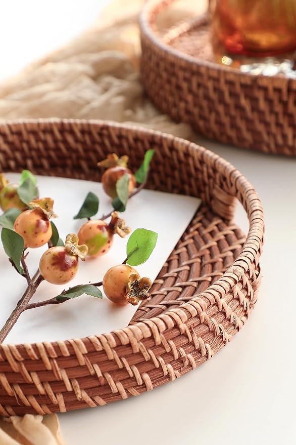 HITOMEN 11.8" Hand-Woven Round Rattan Serving Tray Decorative Wicker Trays with Handles for Coffee Table (Honey Brown-M)