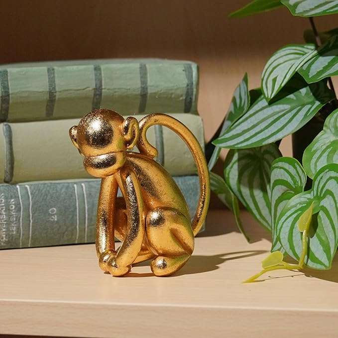 Guichifun Monkey Decor Figurine Home Décor - Cute Resin Gold Twisted Balloon Monkey Figurines for Shelf Bookshelf TV Stand Modern Décor Bedroom Office Decorations Ideal Gift 3 x 2.25 x 3.5 Inch