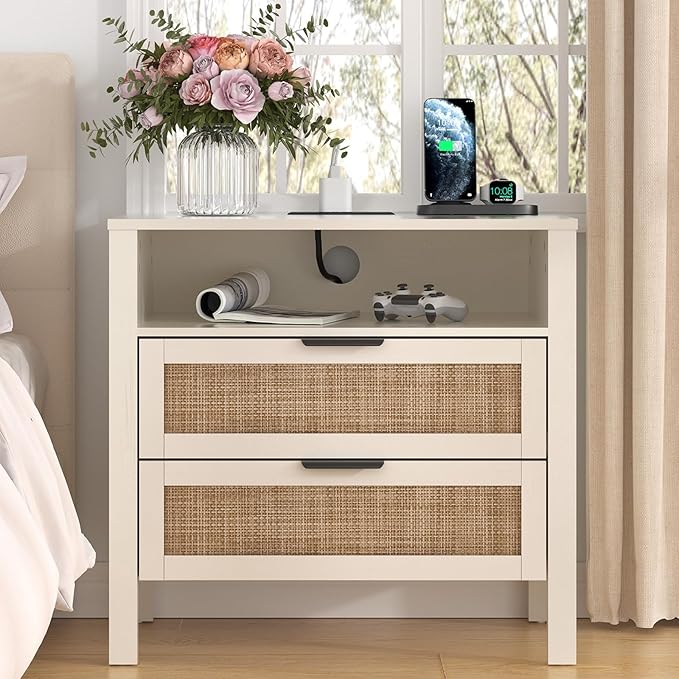 HOMMPA Nightstand with Charging Station, Rattan Night Stand with Drawer, Boho Bedside Table with USB and Type-C Ports, Large Side Table End Table for Bedroom, Living Room, Small Space, Cream