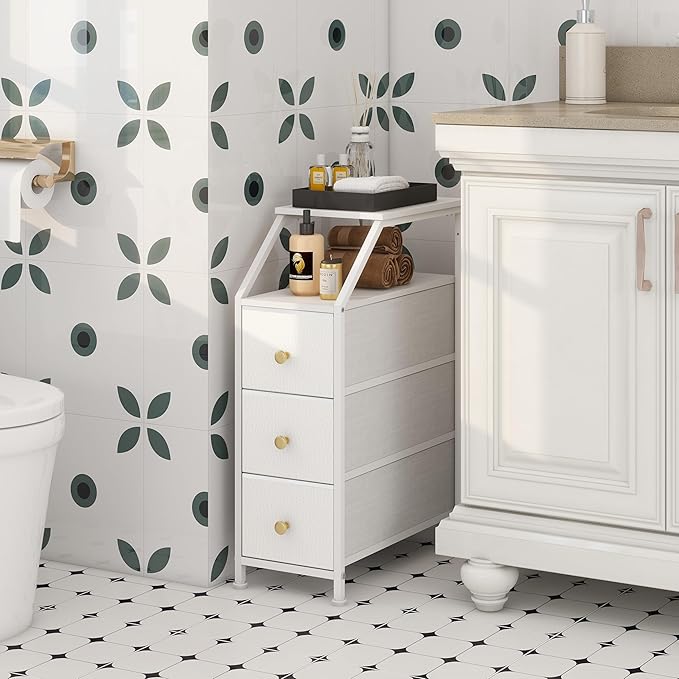 Tohomeor Narrow Dresser Tall Skinny Storage Tower Vertical Slim Chest of Drawers with Charging Station Small Nightstand Side Table for Bedroom, Bathroom, Small Spaces (White, 3 Drawers)