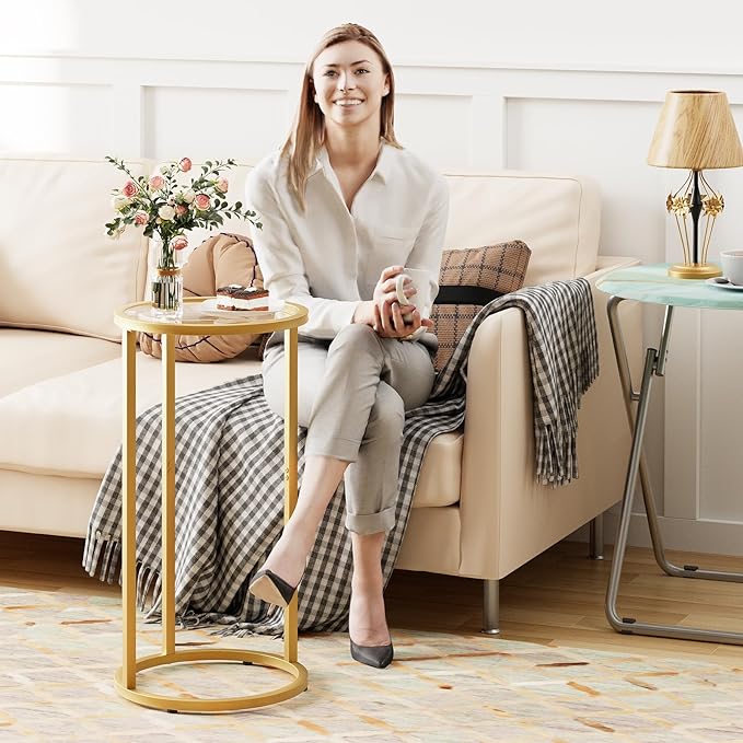 Easy Paws C Table Side End Table, Small Round Couch Sofa Tray Snack Table for Living Room, Bedroom,Accent Coffee Table,TV Tray Table for Small Space, Nightstand with Metal Frame(Gold)