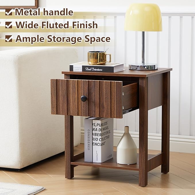 Wood Nightstand Set of 2, 21.65" H Bedside Table with Wide Fluted Finish, Modern Night Stands with Drawer, Mid Century End Table for Bedroom (Walnut-2 Packs)