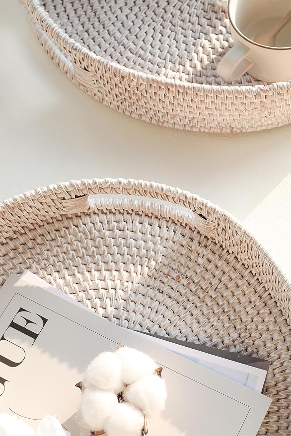 HITOMEN Hand-Woven Round Rattan Serving Tray Decorative Ottoman Wicker Platter with Handles for Coffee Table, Breakfast, Drinks, Snack, Bread, Fruit, Vegetables (Whitewash Set of 2: M+L)
