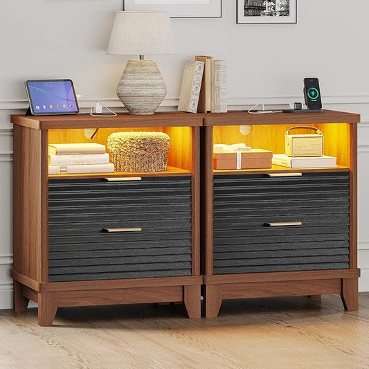 AOGLLATI Fluted Night Stand Set of 2 with Charging Station and 2 Drawers, Black Nightstands Set of 2, Beside Table with Open Storage and Led Lights, Retro End Side Table for Bedroom, Black