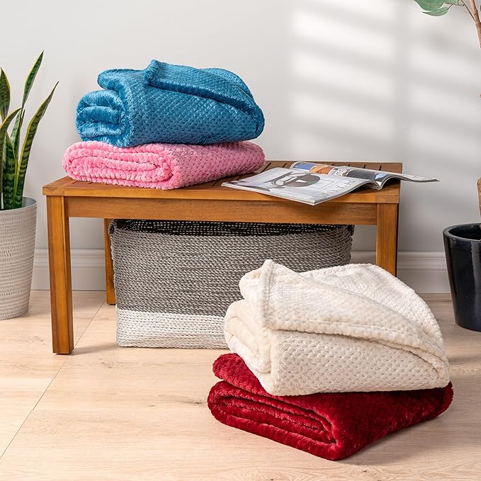 PAVILIA Hot Pink Throw Blanket for Couch Bed, Soft Fleece Throws for Sofa Chair, Fuzzy Waffle Textured Blanket, Cozy Warm Lightweight All Season Blanket Throw, 50x60