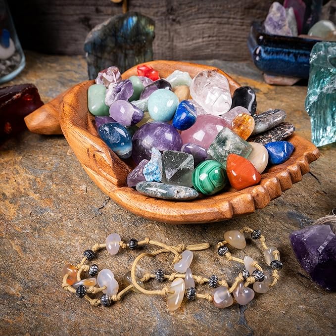 Curawood Carved Hands Offering Bowl - Crystal Holder for Stones, Rock Collection Holder, Crystal Display Storage Tray, Wooden Hands Bowl for Keys - Rock Display Case for Shelf, Stand, Altar Decor (L)