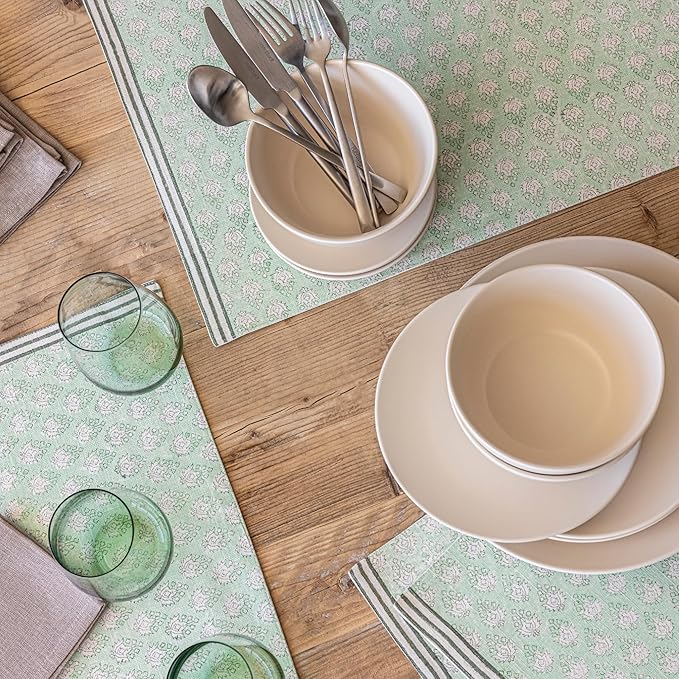Over&Back Set of 4 Hand-Blocked Placemats - Colorful Dining Table Mat - Each Placemat is Unique - 100% Cotton - Machine Washable - Kitchen and Home Decor - Green Leaf