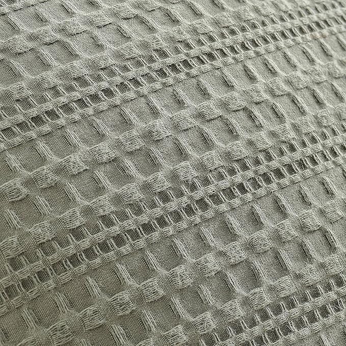 ZeeMart 100% Cotton Waffle Textured Throw Pillow Covers Set of 2, 18x18 Inch Olive, Soft Farmhouse Decorative Couch Pillow Cases Sage Green Cushion Covers for Sofa Bed Living Room Home Decor